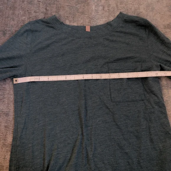 Lunya Heathered Teal Pima Cotton Short Sleeve T-Shirt - Picture 4 of 10